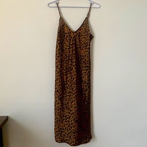 Silk cheetah dress amazing for summer
